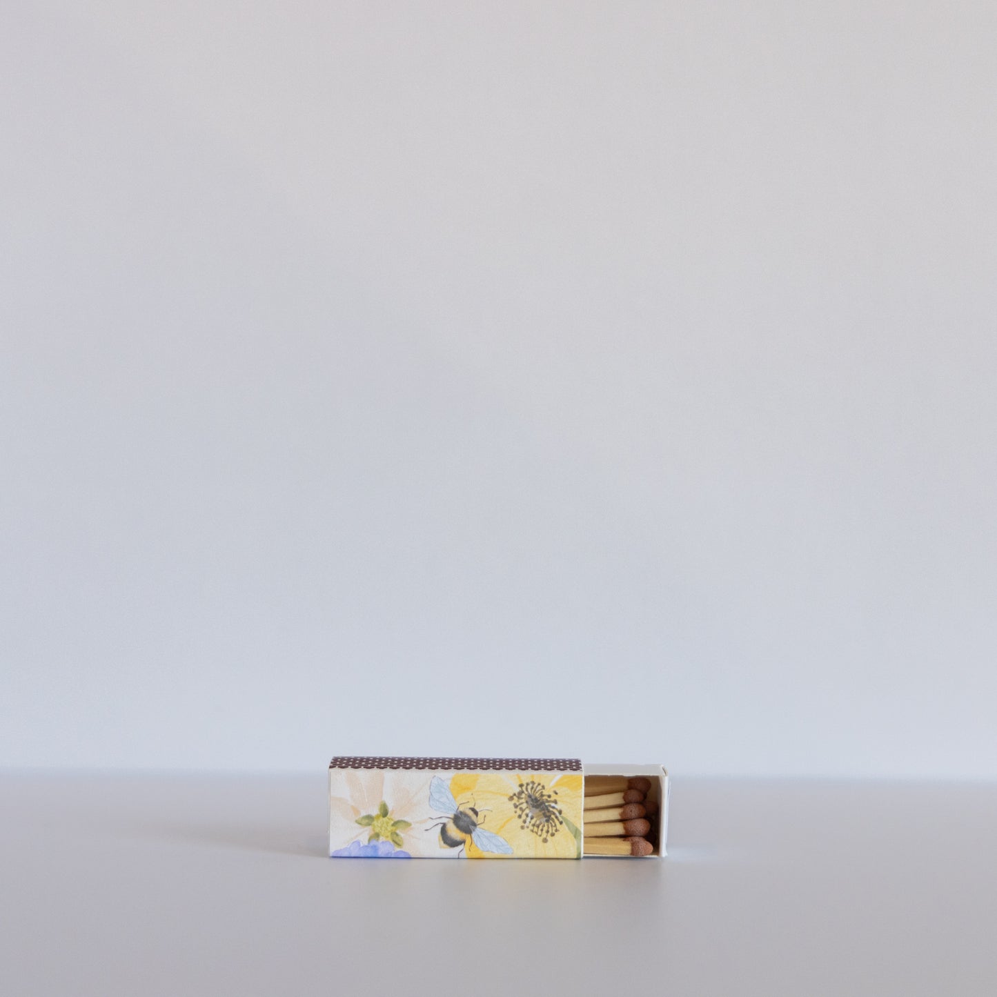 Matchbox | Busy Bee | Light Brown Matchsticks