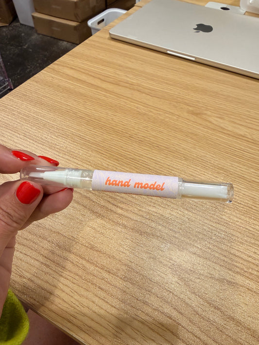 Hand Model | Cuticle Oil Pen